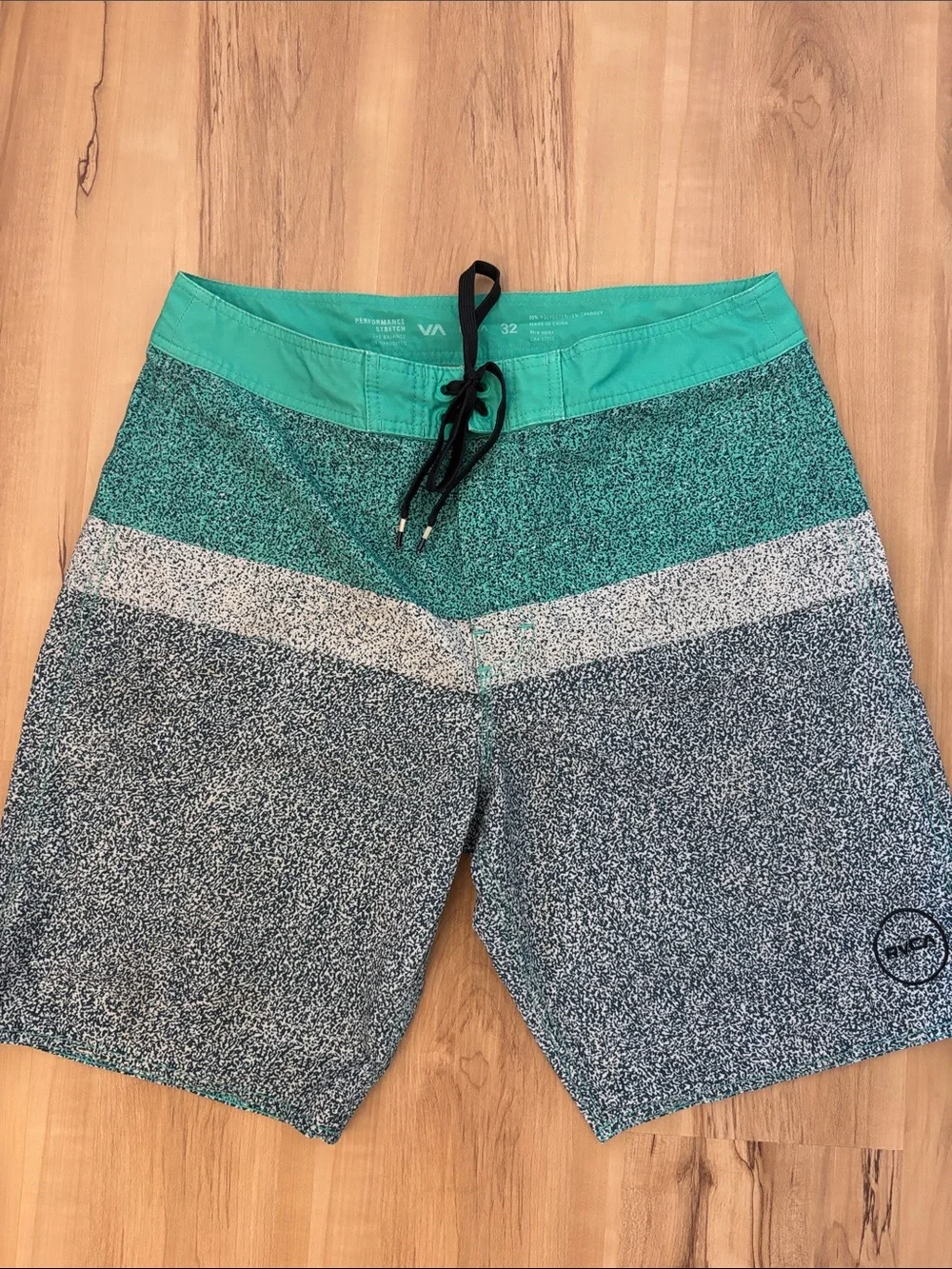 RVCA Men’s Teal, Aqua and Navy Speckled Board Shorts